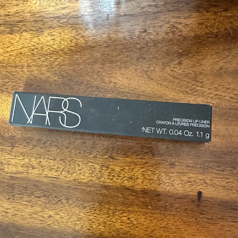 Nars Lip Liner